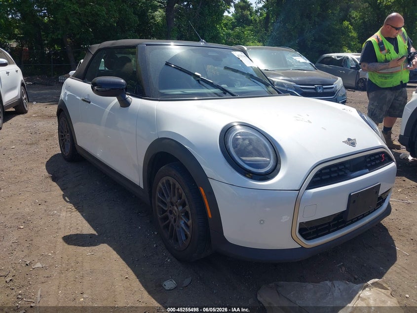 2025 Mini Convertible VIN WMW23GX06S2X60355 IAAI salvage auction — FRONT END, Salvage Title, sold $13,550 on 2026-08-04 (photo 1)