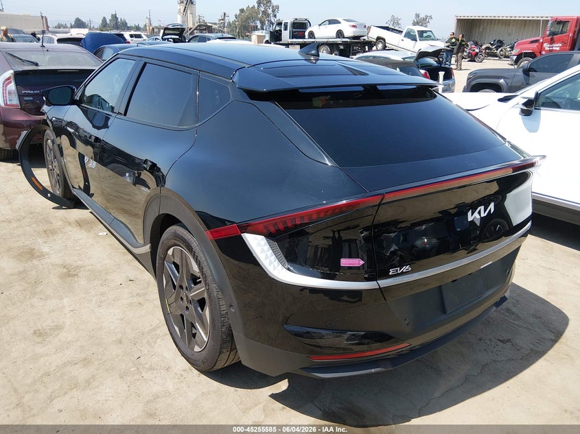2025 Kia Ev6 VIN 5XYC34JA8SG011313 IAAI salvage auction — FRONT END, Salvage Title, sold $8,600 on 2026-08-01 (photo 3)