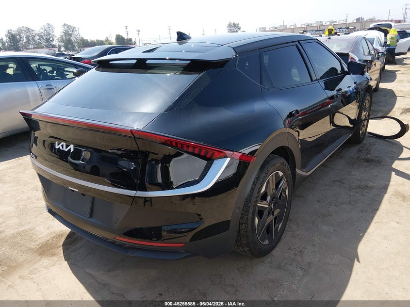 2025 Kia Ev6 VIN 5XYC34JA8SG011313 IAAI salvage auction — FRONT END, Salvage Title, sold $8,600 on 2026-08-01 (photo 4)