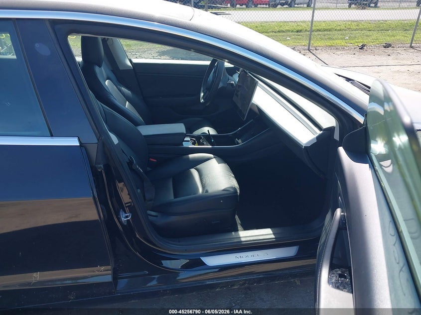 2020 Tesla Model 3 VIN 5YJ3E1EB8LF666169 IAAI salvage auction — LEFT SIDE, Salvage Title, sold $6,950 on 2026-07-16 (photo 5)