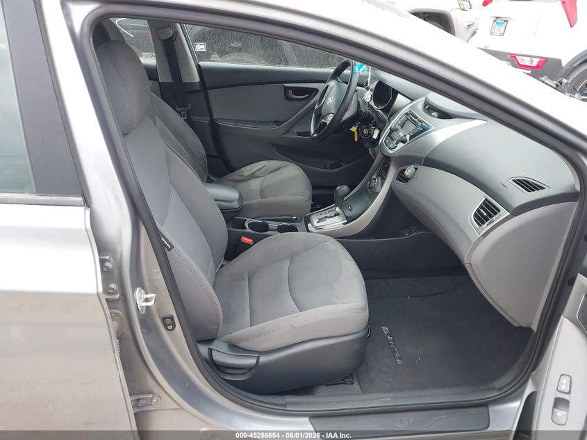 2013 Hyundai Elantra VIN KMHDH4AE2DU714430 IAAI salvage auction — THEFT, Salvage Title, sold $500 on 2026-07-28 (photo 5)
