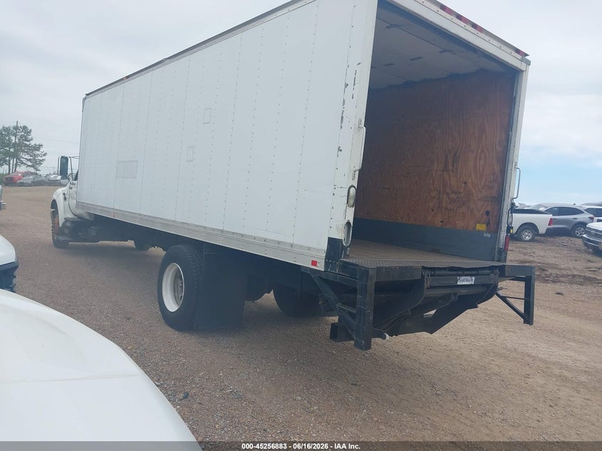 2011 Ford F-750 VIN 3FRWF7FGXBV375770 IAAI salvage auction — NORMAL WEAR, Sf97 (Mississippi), sold $14,950 on 2026-08-13 (photo 3)