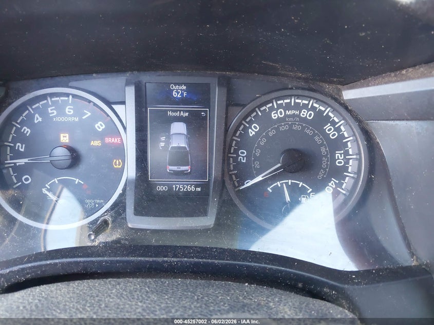 2017 Toyota Tacoma VIN 5TFCZ5AN5HX085009 IAAI salvage auction — LEFT FRONT, Salvage Title, sold $7,600 on 2026-07-18 (photo 7)
