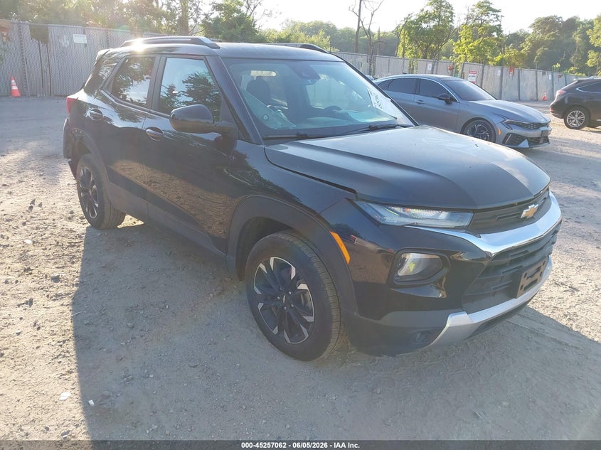 2021 Chevrolet Trailblazer VIN KL79MRSL3MB125511 IAAI salvage auction — LEFT & RIGHT, Salvage Title, sold $2,350 on 2026-07-14 (photo 1)