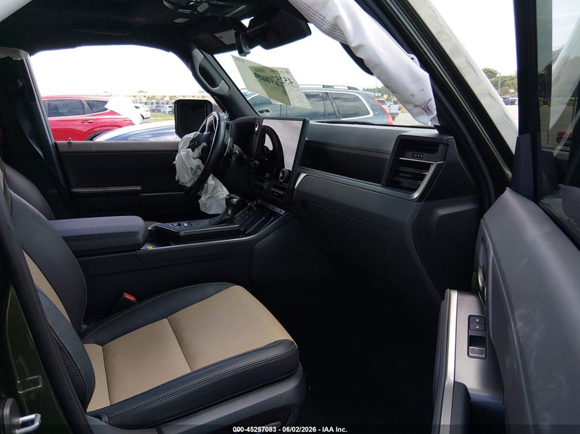 2024 Lexus Gx VIN JTJTBCDX0R5024523 IAAI salvage auction — LEFT FRONT, Salvage Title, sold $40,500 on 2026-08-24 (photo 5)