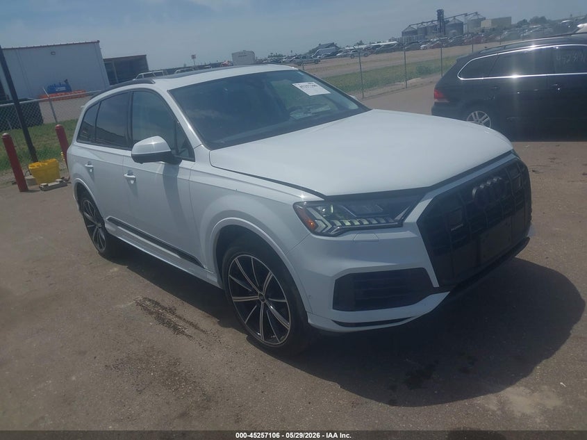 2024 Audi Q7 VIN WA1LXBF72RD007055 IAAI salvage auction — LEFT SIDE, Salvage (Minnesota), sold $23,600 on 2026-07-06 (photo 1)