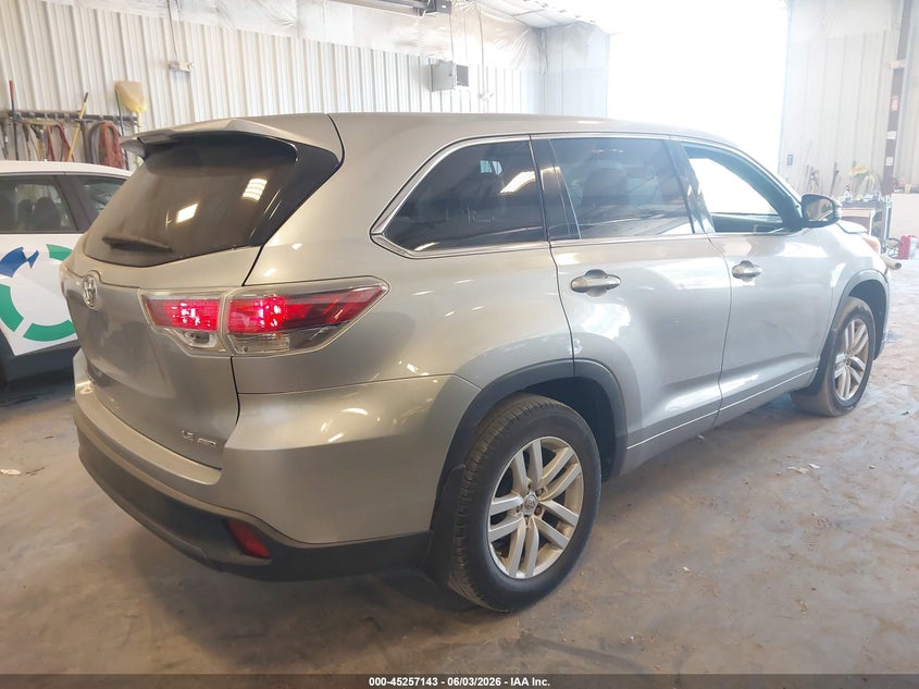 2014 Toyota Highlander VIN 5TDBKRFH4ES051803 IAAI salvage auction — FRONT END, Salvage Title, sold $4,850 on 2026-07-19 (photo 4)