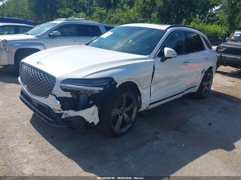 2025 Genesis Gv70 VIN KMUMCDTC2SU206564 IAAI salvage auction — LEFT & RIGHT, Salvage Title, sold $16,975 on 2026-07-29 (photo 2)