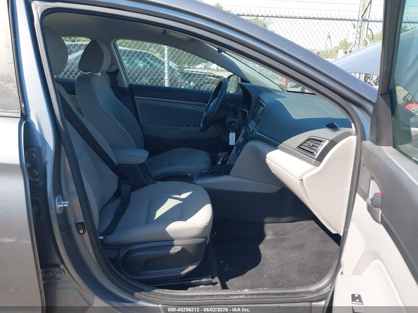 2017 Hyundai Elantra VIN KMHD84LF9HU068881 IAAI salvage auction — REAR END, Salvage Title, sold $1,875 on 2026-07-13 (photo 5)