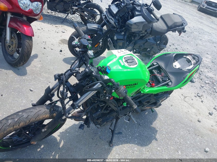 2024 Kawasaki Ninja VIN ML5EXGH15RDA26152 IAAI salvage auction — ALL OVER, Salvage Title, sold $475 on 2026-07-21 (photo 2)