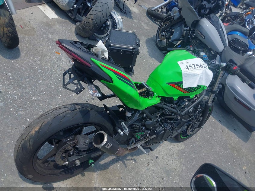2024 Kawasaki Ninja VIN ML5EXGH15RDA26152 IAAI salvage auction — ALL OVER, Salvage Title, sold $475 on 2026-07-21 (photo 4)