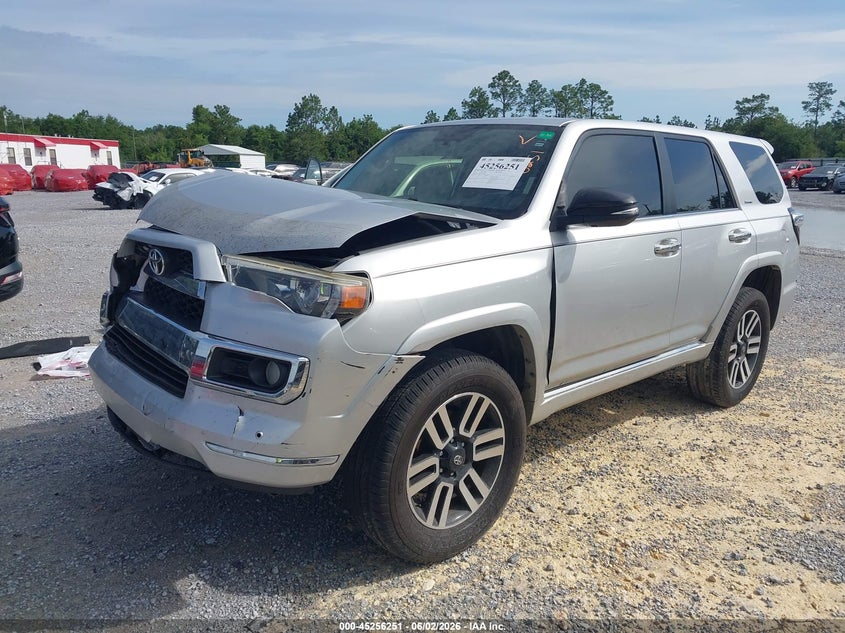 2014 Toyota 4runner VIN JTEZU5JRXE5068589 IAAI salvage auction — FRONT END, Salvage Title, sold $9,600 on 2026-07-09 (photo 2)