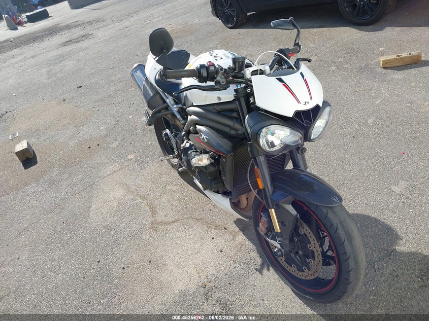 2019 Triumph motorcycle Speed triple VIN SMTN53P48KJ916537 IAAI salvage auction — ENGINE DAMAGE, Mv-907A (New York), sold $1,800 on 2026-07-07 (photo 1)