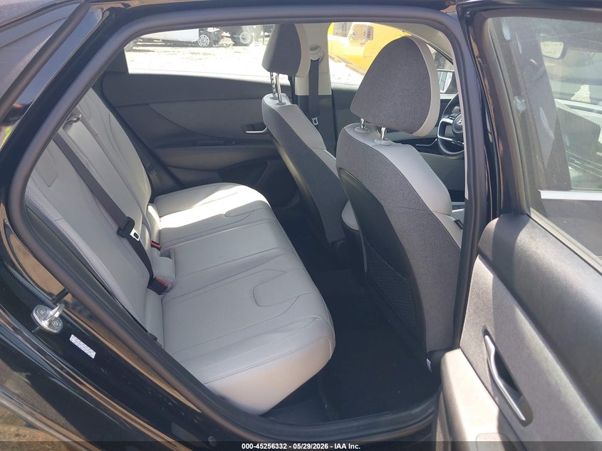 2022 Hyundai Elantra VIN KMHLN4AJ7NU018200 IAAI salvage auction — REAR END, Salvage Title, sold $5,700 on 2026-07-22 (photo 8)