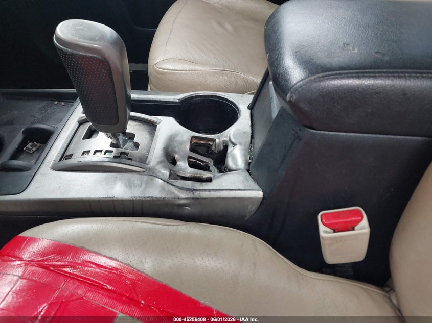 2012 Toyota 4runner VIN JTEZU5JR7C5037443 IAAI salvage auction — Burn Interior, Salvage Title, sold $6,900 on 2026-07-09 (photo 6)