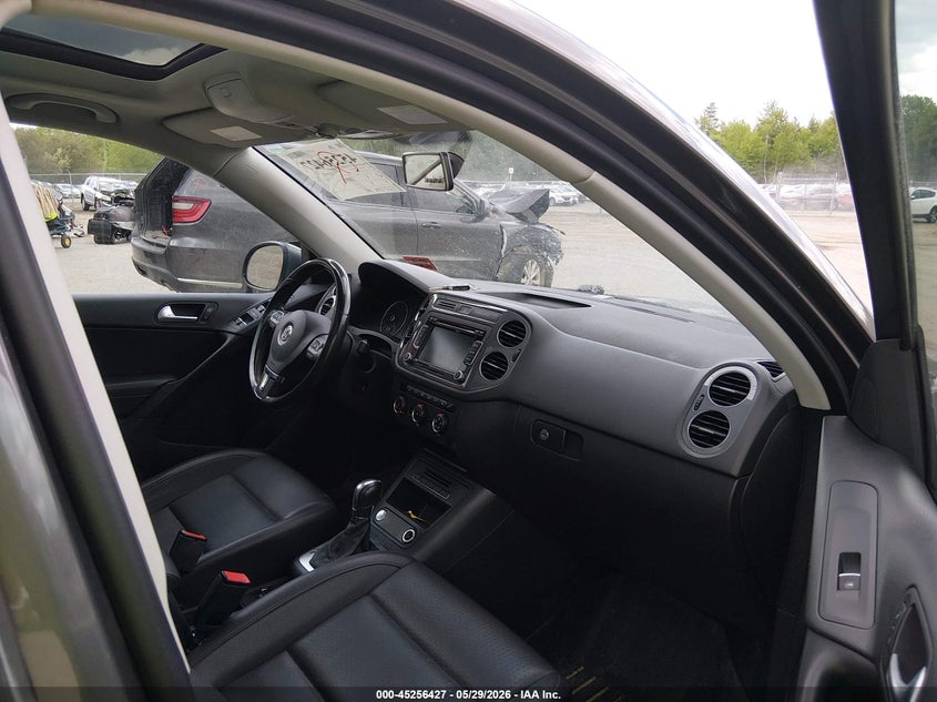 2015 Volkswagen Tiguan VIN WVGBV7AX7FW560145 IAAI salvage auction — FRONT END, Salvage Title, sold $925 on 2026-07-27 (photo 5)