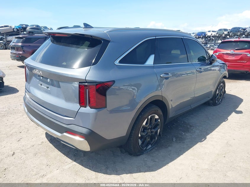 2025 Kia Sorento VIN 5XYRL4JCXSG343121 IAAI salvage auction — FRONT END, Salvage Title, sold $10,500 on 2026-07-07 (photo 4)