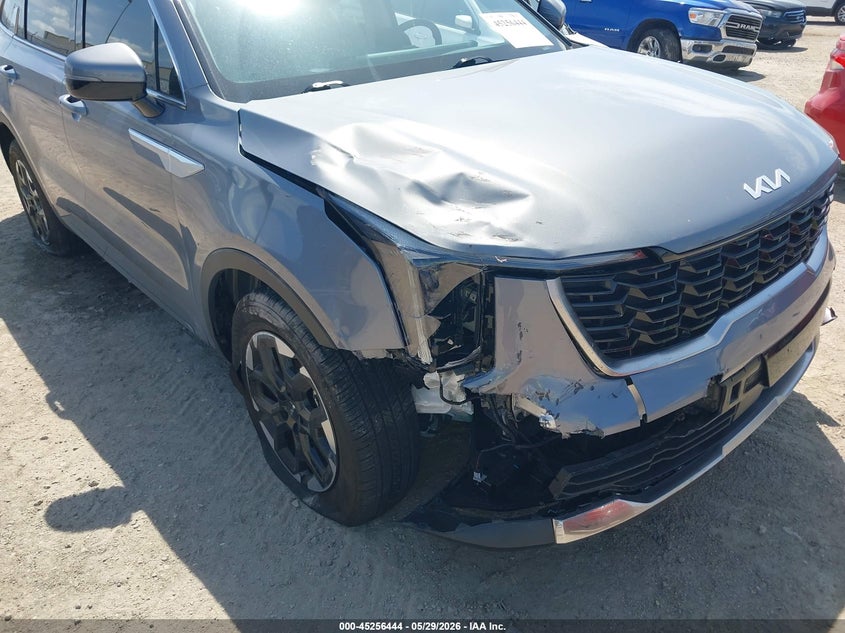 2025 Kia Sorento VIN 5XYRL4JCXSG343121 IAAI salvage auction — FRONT END, Salvage Title, sold $10,500 on 2026-07-07 (photo 6)