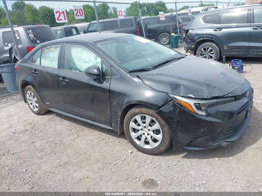 2025 Toyota Corolla VIN JTDBDMHE8S3019899 IAAI salvage auction — FRONT & REAR, Wait Title, sold $5,800 on 2026-08-02 (photo 1)