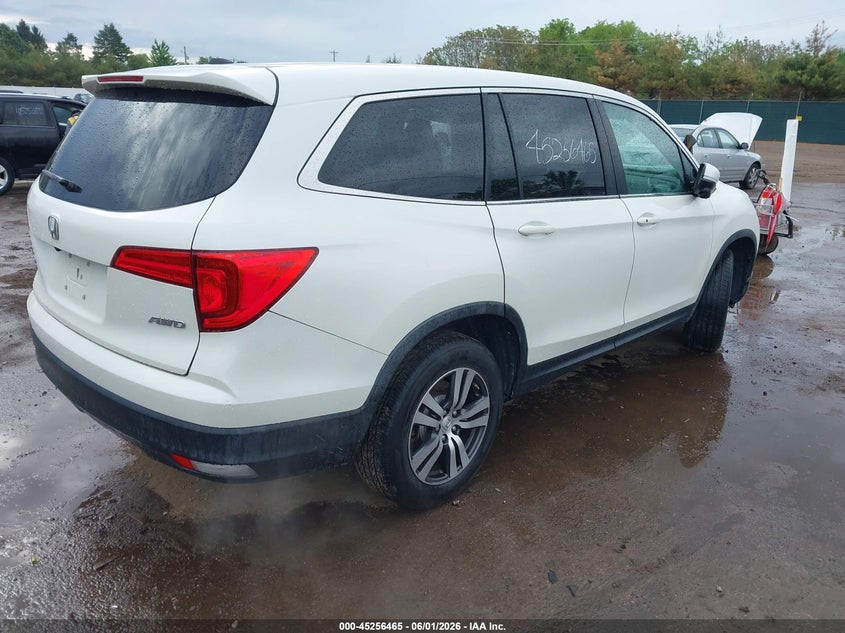 2017 Honda Pilot VIN 5FNYF6H7XHB010456 IAAI salvage auction — LEFT SIDE, Clear (Indiana), sold $7,300 on 2026-07-28 (photo 4)