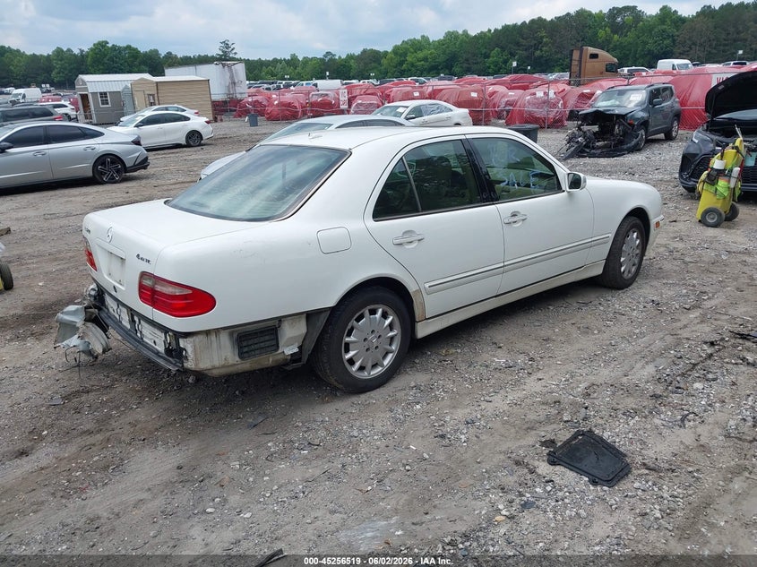 2002 Mercedes-benz E-class VIN WDBJF82J02X069643 IAAI salvage auction — LEFT SIDE, Salvage (Georgia), sold $450 on 2026-07-10 (photo 4)