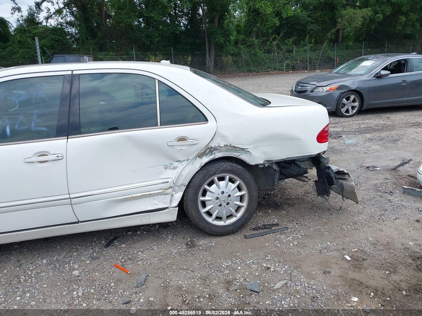 2002 Mercedes-benz E-class VIN WDBJF82J02X069643 IAAI salvage auction — LEFT SIDE, Salvage (Georgia), sold $450 on 2026-07-10 (photo 6)