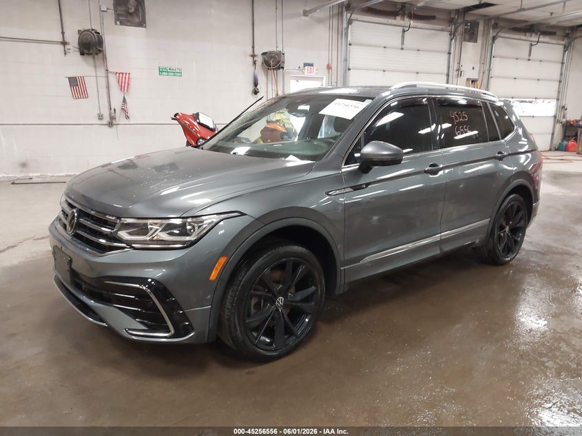 2022 Volkswagen Tiguan VIN 3VV4B7AX0NM147280 IAAI salvage auction — RIGHT SIDE, Salvage (Maine), sold $10,100 on 2026-07-27 (photo 2)