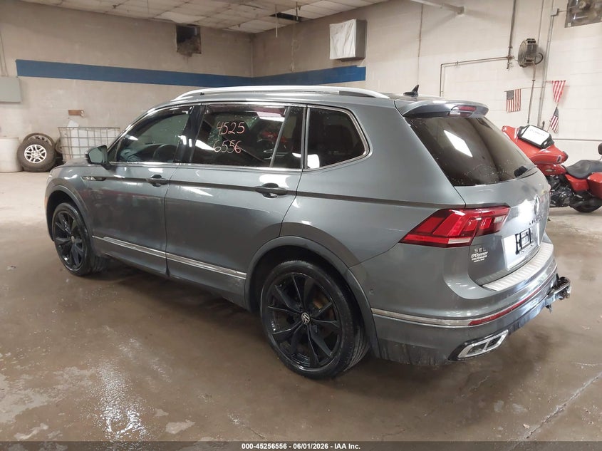 2022 Volkswagen Tiguan VIN 3VV4B7AX0NM147280 IAAI salvage auction — RIGHT SIDE, Salvage (Maine), sold $10,100 on 2026-07-27 (photo 3)