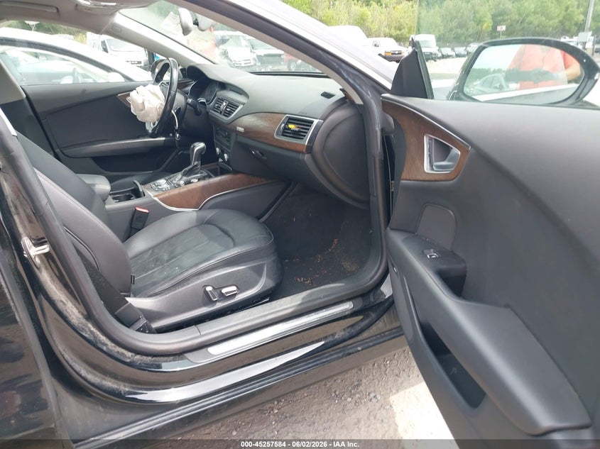 2016 Audi A7 VIN WAUWGAFC5GN005167 IAAI salvage auction — RIGHT FRONT, Salvage Title, sold $2,150 on 2026-07-17 (photo 5)