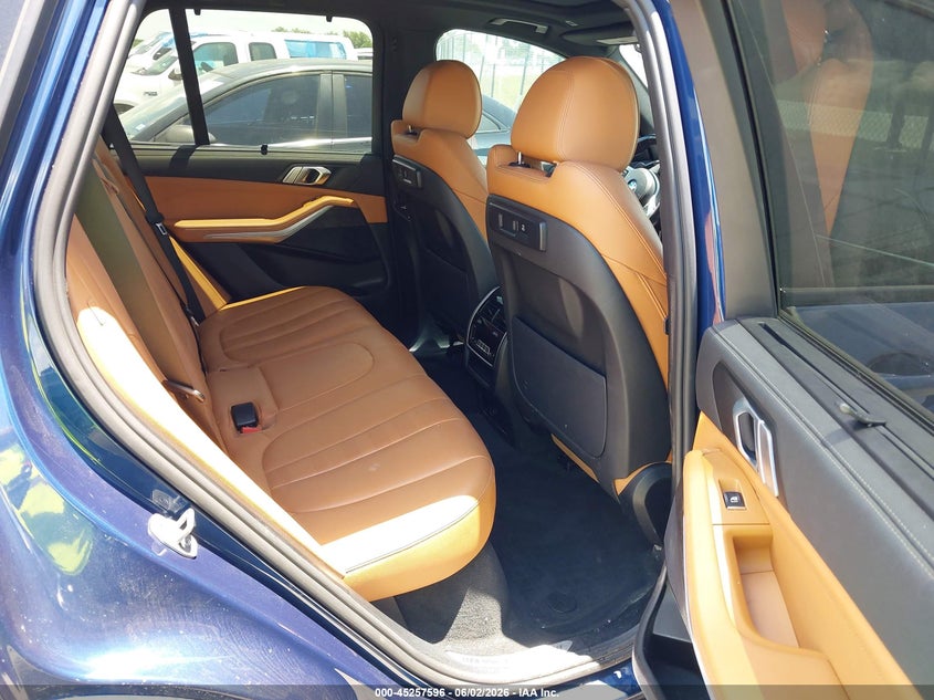2021 BMW X5 VIN 5UXCR4C01M9H63301 IAAI salvage auction — FRONT END, Salvage Title, sold $18,100 on 2026-07-31 (photo 8)