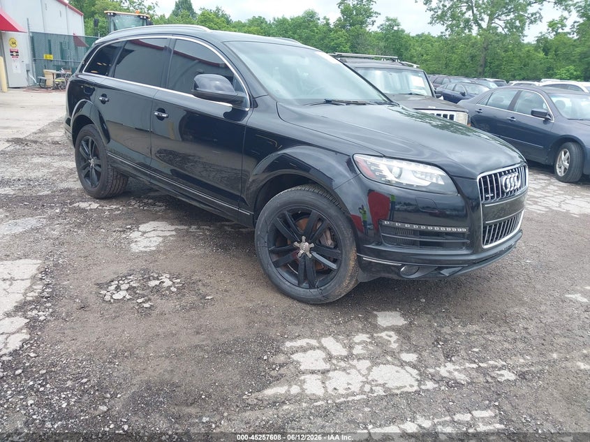 2013 Audi Q7 VIN WA1LMAFE7DD014951 IAAI salvage auction — NORMAL WEAR, Clear (Indiana), sold $725 on 2026-07-29 (photo 1)