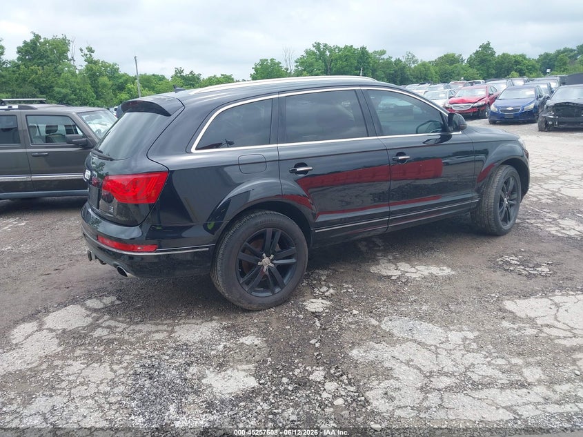 2013 Audi Q7 VIN WA1LMAFE7DD014951 IAAI salvage auction — NORMAL WEAR, Clear (Indiana), sold $725 on 2026-07-29 (photo 4)