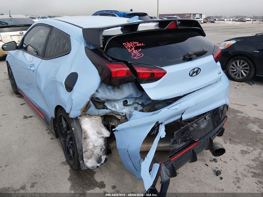 2019 Hyundai Veloster VIN KMHT36AH7KU001536 IAAI salvage auction — REAR END, Salvage Title, sold $25 on 2026-07-30 (photo 6)