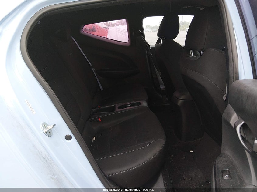 2019 Hyundai Veloster VIN KMHT36AH7KU001536 IAAI salvage auction — REAR END, Salvage Title, sold $25 on 2026-07-30 (photo 8)