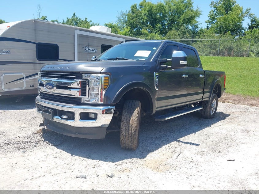 2018 Ford F250 VIN 1FT7W2B61JEB87327 IAAI salvage auction — RIGHT FRONT, Salvage Title, sold $8,300 on 2026-07-09 (photo 2)