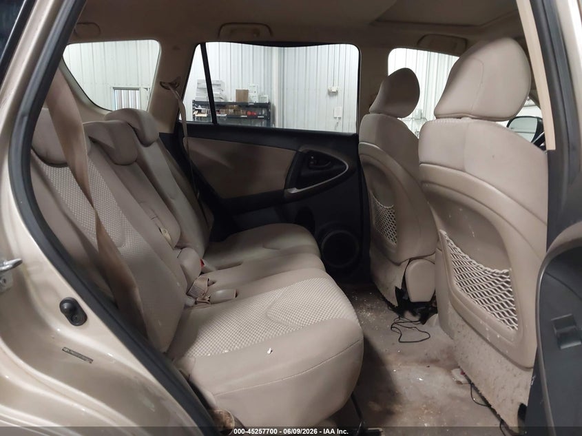 2007 Toyota Rav 4 VIN JTMZD31V175034226 IAAI salvage auction — HAIL, Salvage (Iowa), sold $1,100 on 2026-07-19 (photo 8)