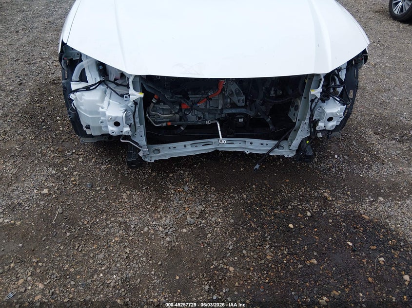 2025 Toyota Camry VIN 4T1DAACK5SU118957 IAAI salvage auction — FRONT END, Salvage (Louisiana), sold $16,700 on 2026-08-01 (photo 6)