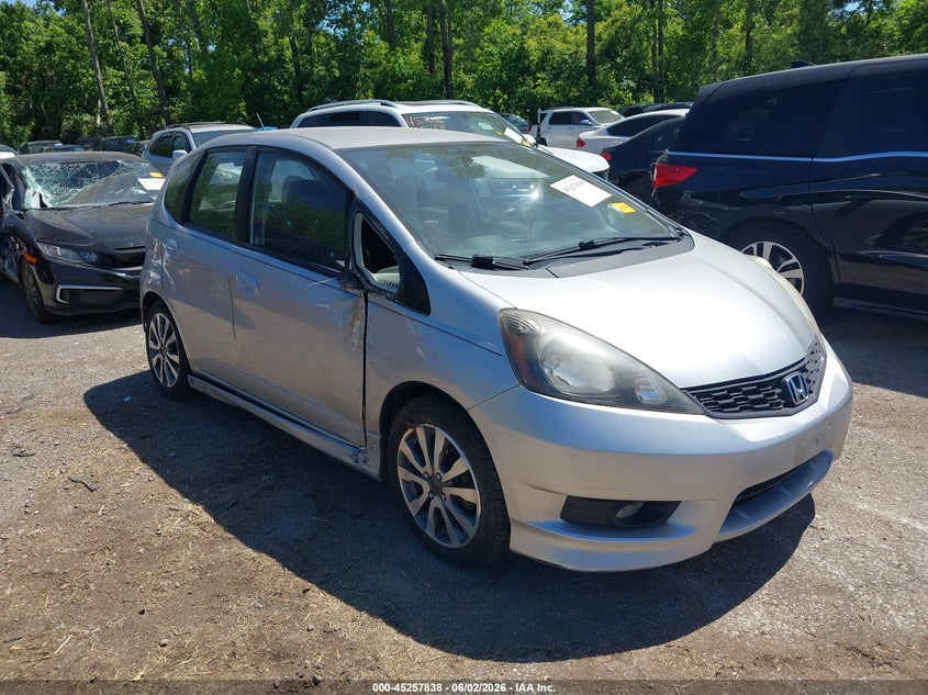 2013 Honda Fit VIN JHMGE8H5XDC029815 IAAI salvage auction — REAR END, Salvage Title, sold $700 on 2026-07-07 (photo 1)