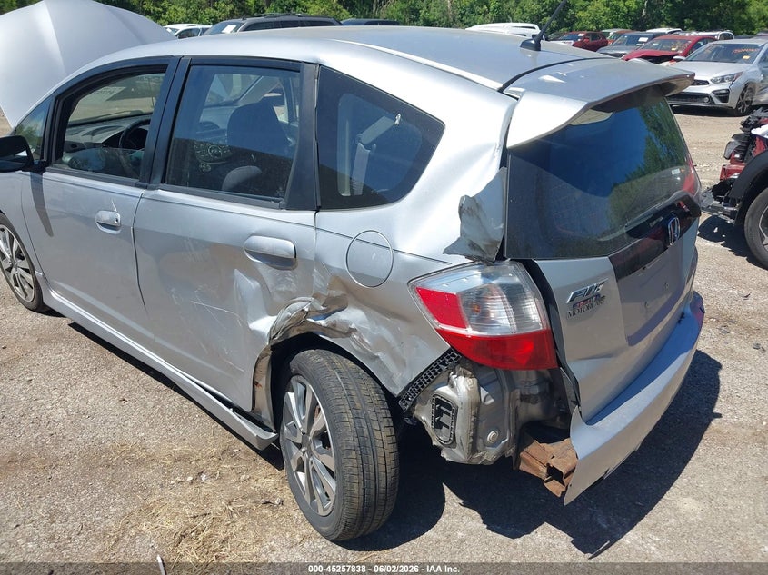 2013 Honda Fit VIN JHMGE8H5XDC029815 IAAI salvage auction — REAR END, Salvage Title, sold $700 on 2026-07-07 (photo 6)