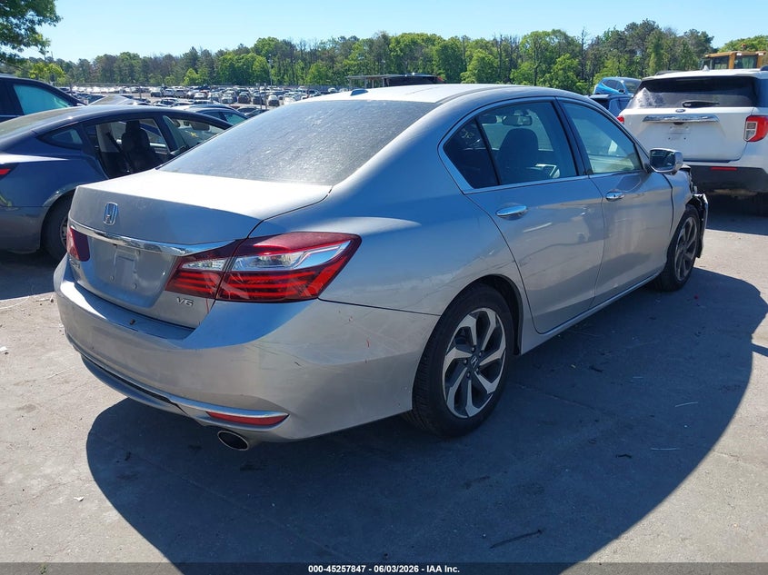 2017 Honda Accord VIN 1HGCR3F84HA044799 IAAI salvage auction — RIGHT FRONT, Salvage Title, sold $3,650 on 2026-07-26 (photo 4)
