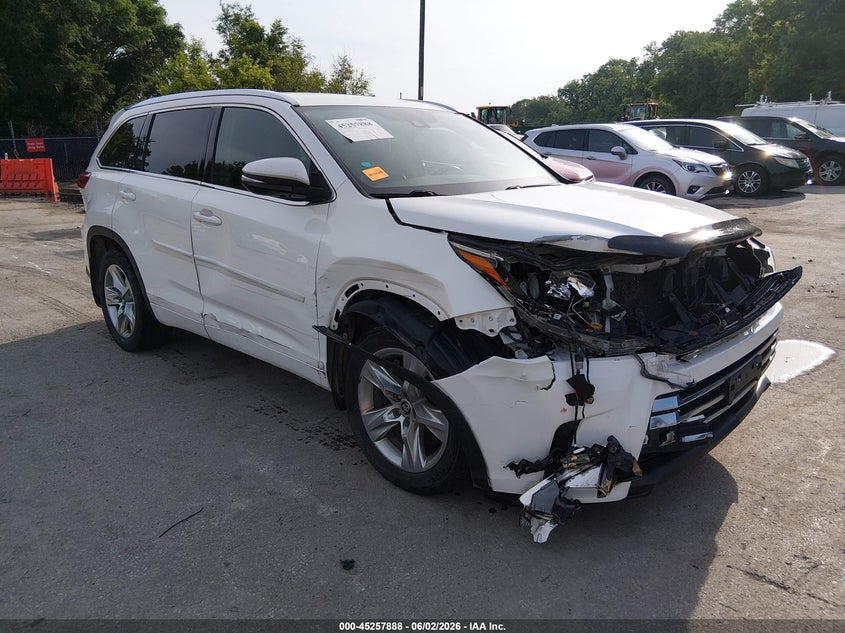2018 Toyota Highlander VIN 5TDDZRFH6JS495232 IAAI salvage auction — FRONT END, Salvage Title, sold $10,300 on 2026-07-15 (photo 1)