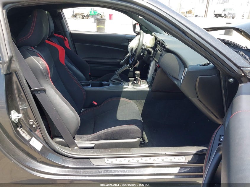 2015 Scion Fr-s VIN JF1ZNAA13F8707566 IAAI salvage auction — FRONT END, Salvage Title, sold $850 on 2026-07-08 (photo 5)