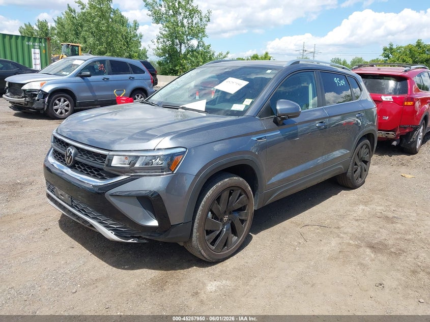 2024 Volkswagen Taos VIN 3VVVX7B25RM035279 IAAI salvage auction — SIDE, Salvage Title, sold $9,100 on 2026-07-28 (photo 2)