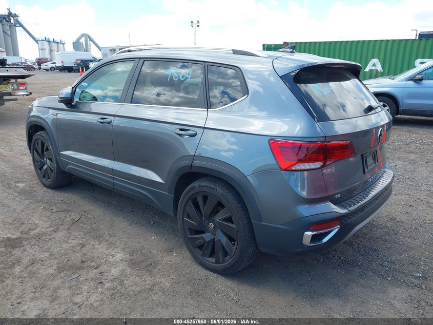 2024 Volkswagen Taos VIN 3VVVX7B25RM035279 IAAI salvage auction — SIDE, Salvage Title, sold $9,100 on 2026-07-28 (photo 3)