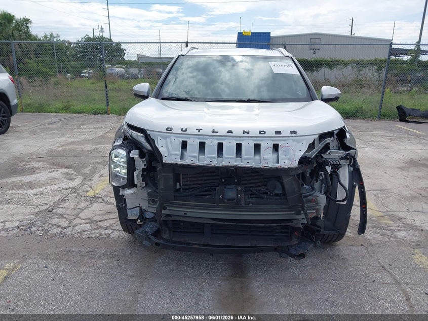 2022 Mitsubishi Outlander VIN JA4J3VA86NZ071343 IAAI salvage auction — FRONT END, Salvage Title, sold $6,900 on 2026-07-08 (photo 6)