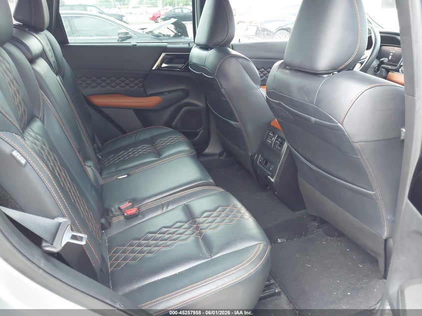 2022 Mitsubishi Outlander VIN JA4J3VA86NZ071343 IAAI salvage auction — FRONT END, Salvage Title, sold $6,900 on 2026-07-08 (photo 8)