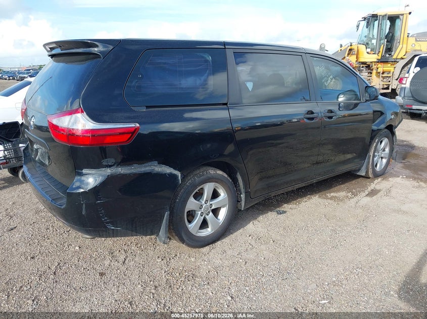 2017 Toyota Sienna VIN 5TDZZ3DC3HS882552 IAAI salvage auction — FRONT END, Salvage (Texas), sold $2,700 on 2026-07-22 (photo 4)