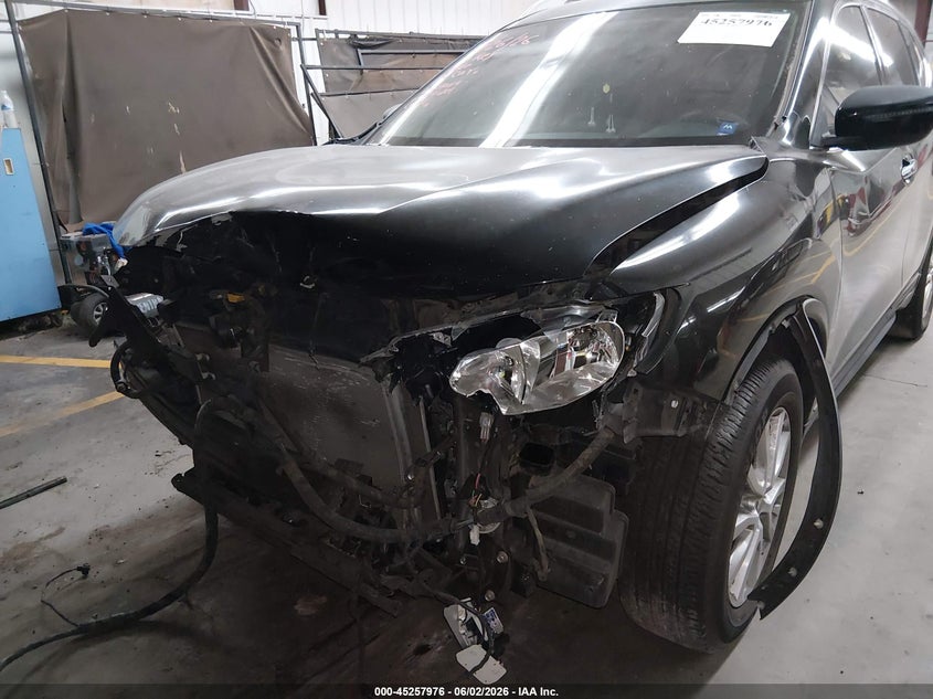 2018 Nissan Rogue VIN KNMAT2MT2JP550806 IAAI salvage auction — FRONT END, Salvage Title, sold $1,450 on 2026-07-14 (photo 6)