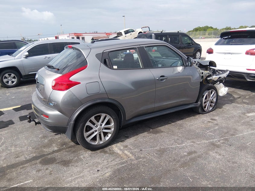 2013 Nissan Juke VIN JN8AF5MV6DT231113 IAAI salvage auction — SIDE, Salvage Title, sold $850 on 2026-07-23 (photo 4)