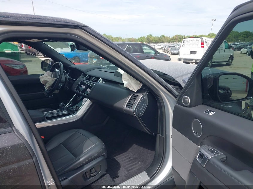 2020 Land rover Range rover sport VIN SALWR2SE0LA710866 IAAI salvage auction — FRONT END, Salvage Title, sold $9,800 on 2026-07-21 (photo 5)